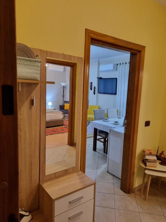 Ciak Apartment Tirana Buitenkant foto